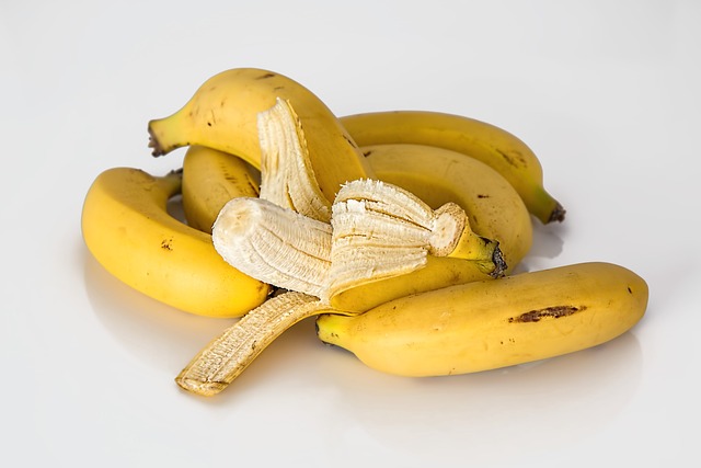 Unpeeling the Truth: Are Bananas the Ultimate Daily Snack?