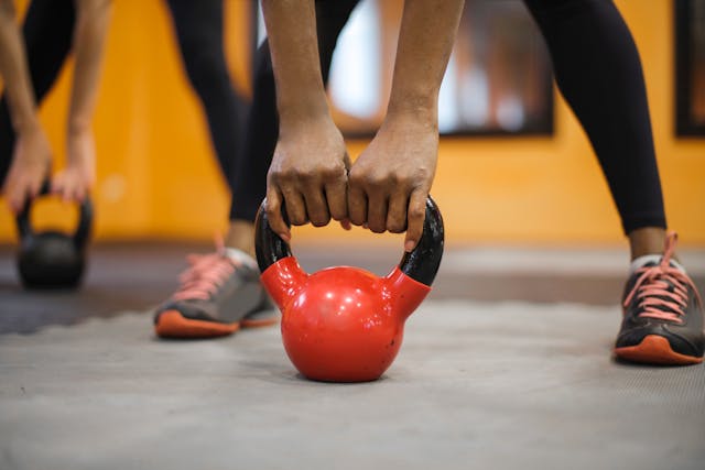 Are You Maximizing Your Ab Workouts? Discover 3 Kettlebell Exercises That Outperform Crunches