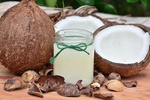 Is Coconut Good for Your Skin? The Benefits, Drawbacks, and How to Use It in Your Skincare Routine