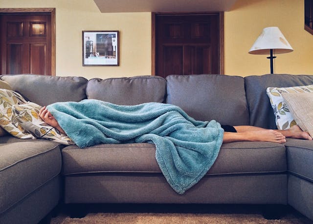 Unlock Your Brain’s Creative Potential: The Science-Backed Benefits of Afternoon Naps for Problem-Solving